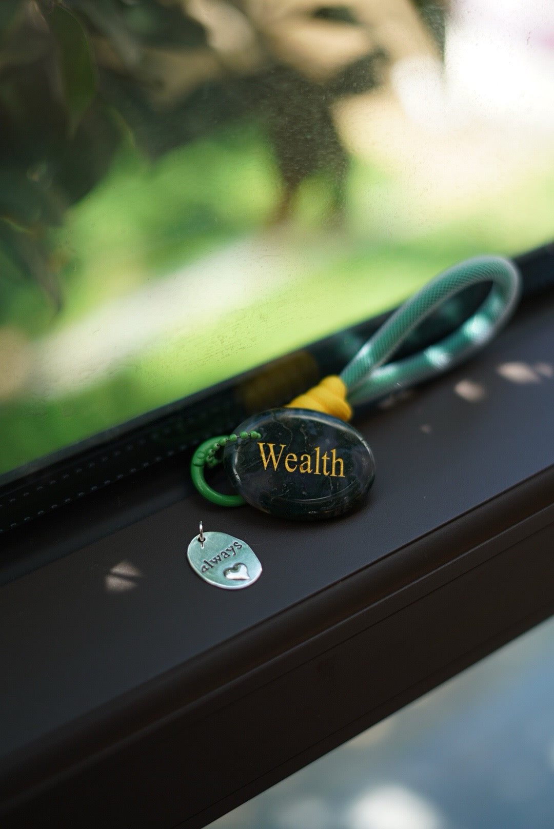 Worrystone keychain